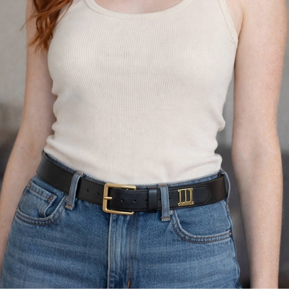 Dunhill Accessories - Vintage Dunhill Black Leather Belt 44” Gold Logo Plaque – Excellent Condition